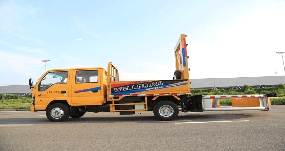 防撞緩沖車(chē)2.png